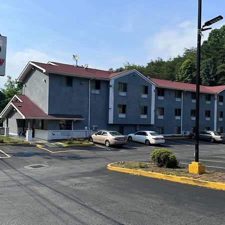 Raceway Inn Martinsville Esterno foto
