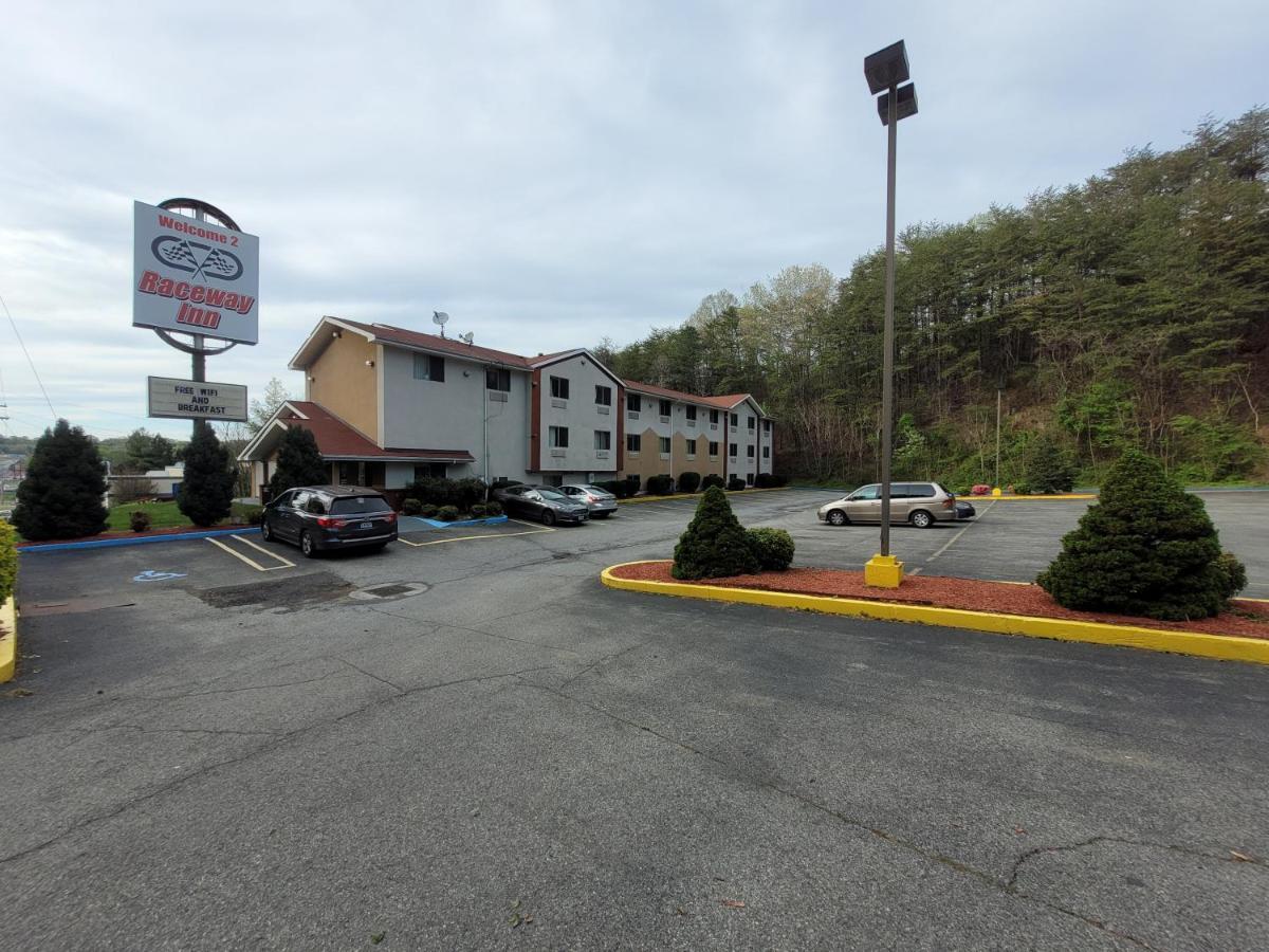 Raceway Inn Martinsville Esterno foto